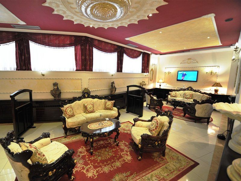 Отель Queen's Astoria Design Белград
